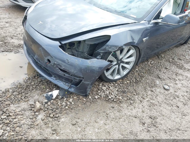 2018 Tesla Model 3 მანქანა იყიდება აუქციონზე, vin: 5YJ3E1EA8JF169109, აუქციონის ნომერი: 44933699
