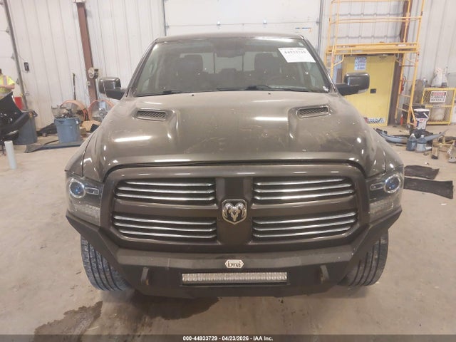 44933729 :رقم المزاد ، 1C6RR7MT1HS849667 vin ، 2017 Ram 1500 Sport مزاد بيع