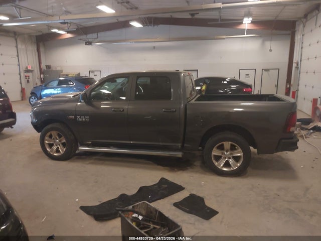 44933729 :رقم المزاد ، 1C6RR7MT1HS849667 vin ، 2017 Ram 1500 Sport مزاد بيع