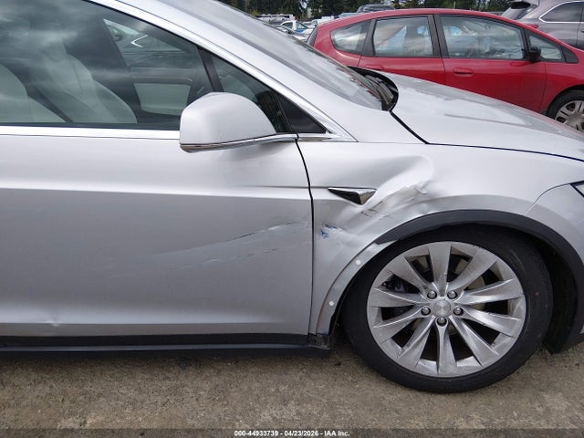 Aukcja sprzedaży 2017 Tesla Model X 100d/75d/90d, vin: 5YJXCBE29HF051344, numer aukcji: 44933739