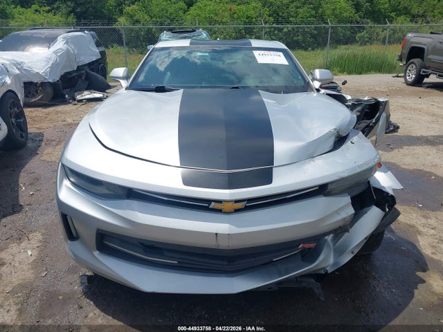 44933758 :رقم المزاد ، 1G1FD1RX8H0140158 vin ، 2017 Chevrolet Camaro 2lt مزاد بيع