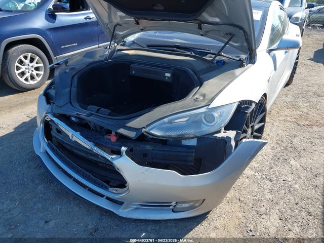 Aukcja sprzedaży 2013 Tesla Model S Performance, vin: 5YJSA1CP6DFP21225, numer aukcji: 44933761