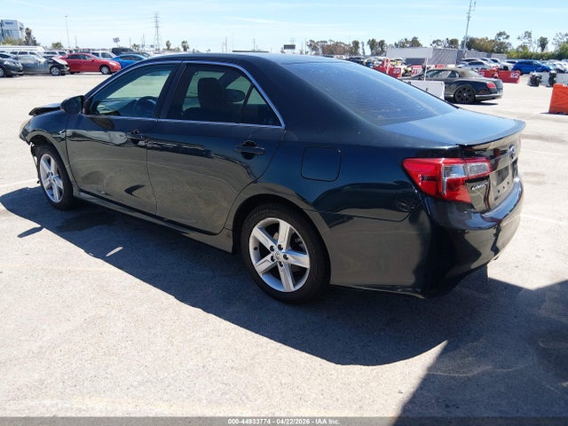 Toyota CAMRY SE 2014 4T1BF1FK8EU758430 Image 3