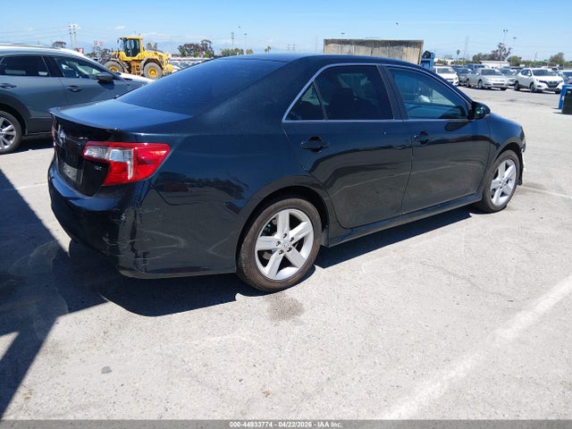 Toyota CAMRY SE 2014 4T1BF1FK8EU758430 Image 4