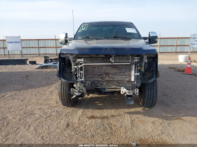 Ford F-350 Platinum 2022 1FT8W3BTXNEF80054 Image 11