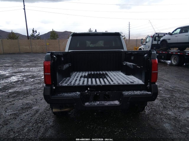 44933801 :رقم المزاد ، 3TYLD5KN1ST016008 vin ، 2025 Toyota Tacoma Sr مزاد بيع