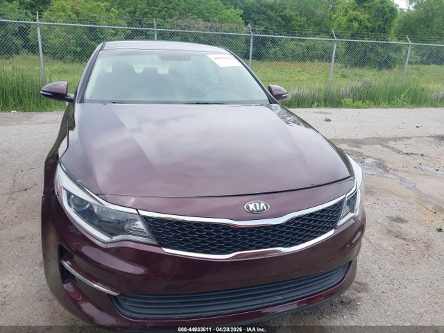 2017 Kia Optima Lx მანქანა იყიდება აუქციონზე, vin: 5XXGT4L34HG177292, აუქციონის ნომერი: 44933811