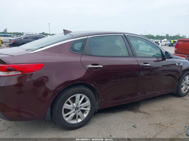 2017 Kia Optima Lx მანქანა იყიდება აუქციონზე, vin: 5XXGT4L34HG177292, აუქციონის ნომერი: 44933811