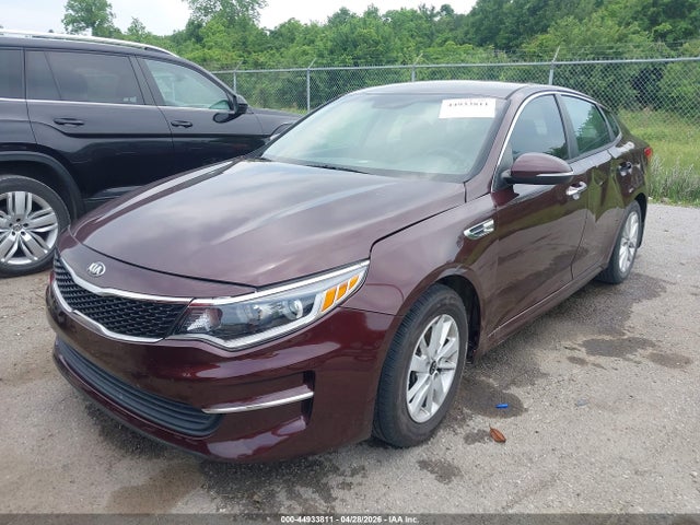 2017 Kia Optima Lx მანქანა იყიდება აუქციონზე, vin: 5XXGT4L34HG177292, აუქციონის ნომერი: 44933811