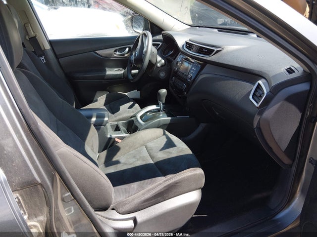 2015 Nissan Rogue S მანქანა იყიდება აუქციონზე, vin: KNMAT2MV7FP537803, აუქციონის ნომერი: 44933826