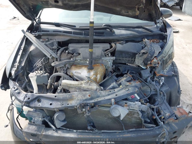 44933825 :رقم المزاد ، 4T1BF1FKXEU856178 vin ، 2014 Toyota Camry Se مزاد بيع