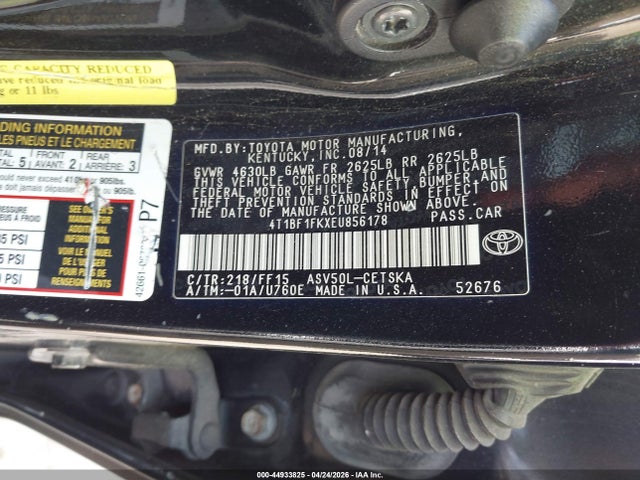 44933825 :رقم المزاد ، 4T1BF1FKXEU856178 vin ، 2014 Toyota Camry Se مزاد بيع
