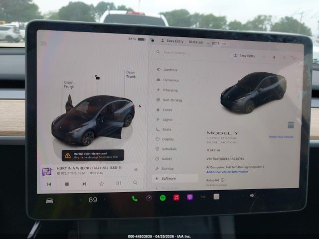 Продажа на аукционе авто 2024 Tesla Model Y Long Range Dual Motor All-wheel Drive, vin: 7SAYGDEE8RA330753, номер лота: 44933835