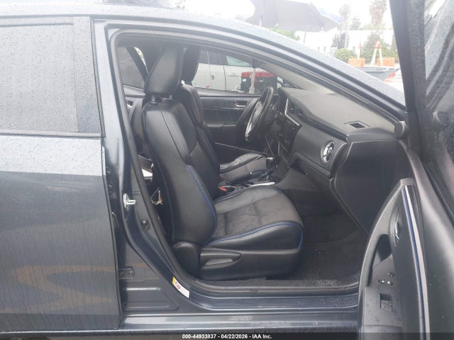 Toyota COROLLA SE 2017 5YFBURHE9HP710243 Image 5