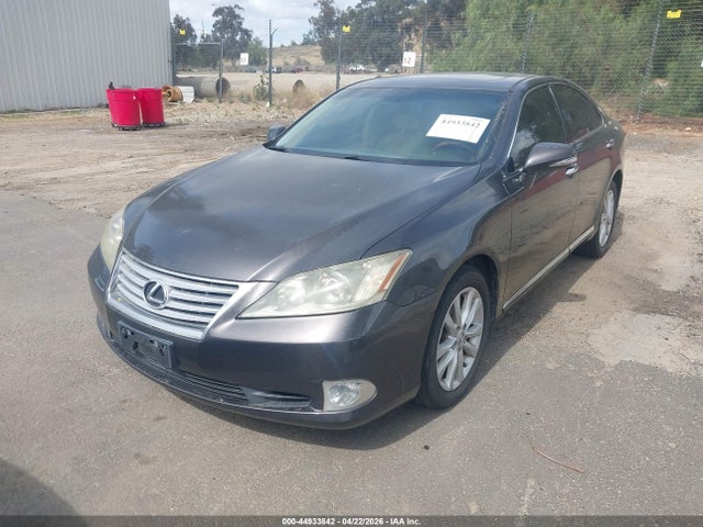 44933842 :رقم المزاد ، JTHBK1EG7B2465461 vin ، 2011 Lexus Es 350 مزاد بيع