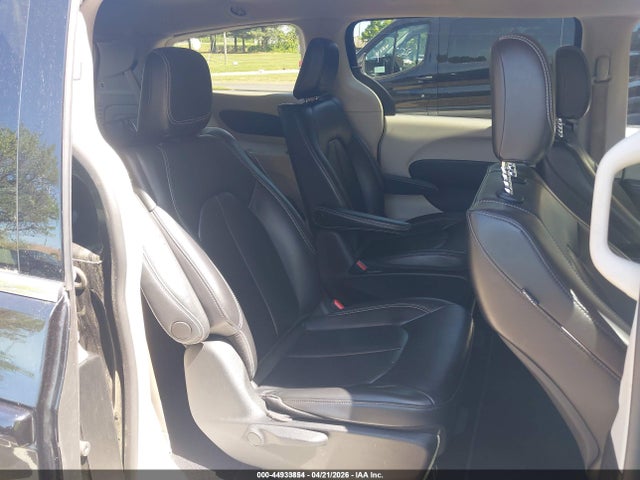 Продаж на аукціоні авто 2023 Chrysler Pacifica Hybrid Touring L, vin: 2C4RC1L79PR518248, номер лоту: 44933854