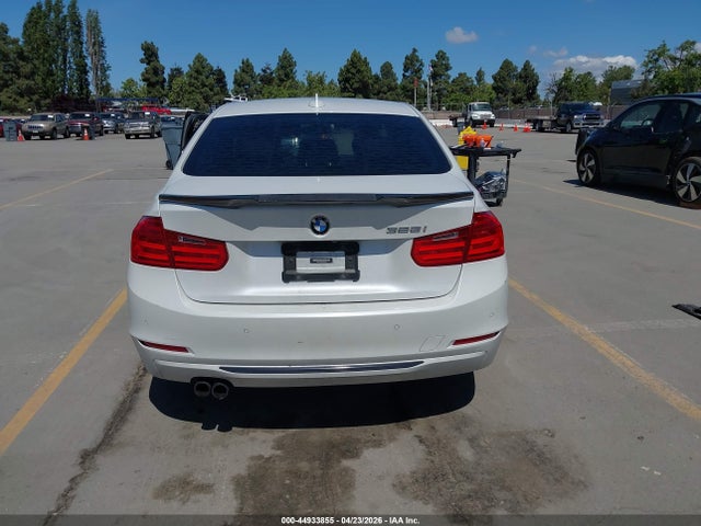 Продажа на аукционе авто 2013 Bmw 328i, vin: WBA3C1C55DF436716, номер лота: 44933855