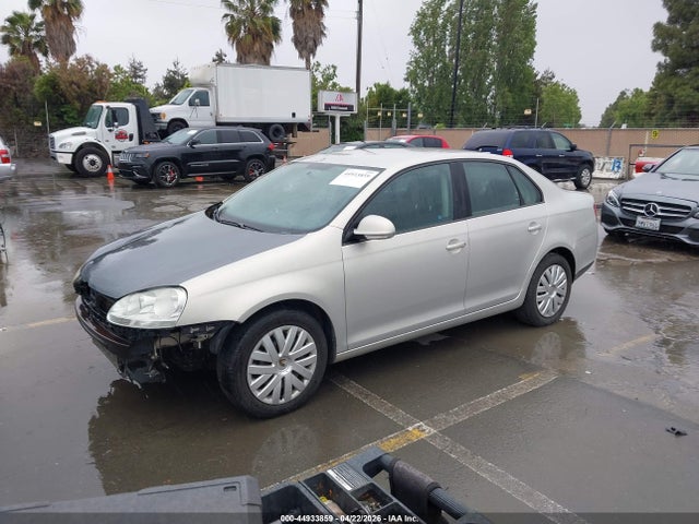 Продаж на аукціоні авто 2010 Volkswagen Jetta S, vin: 3VWJZ7AJ4AM076021, номер лоту: 44933859