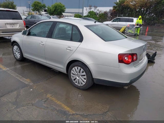Продаж на аукціоні авто 2010 Volkswagen Jetta S, vin: 3VWJZ7AJ4AM076021, номер лоту: 44933859