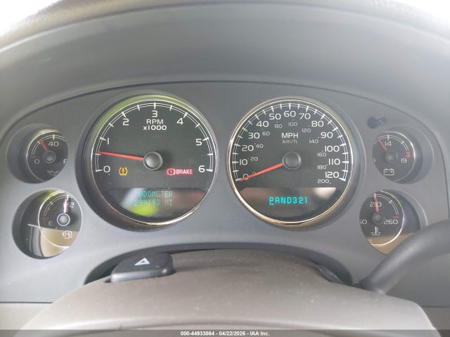 44933864 :رقم المزاد ، 1GKFC130X7R276943 vin ، 2007 Gmc Yukon Slt مزاد بيع
