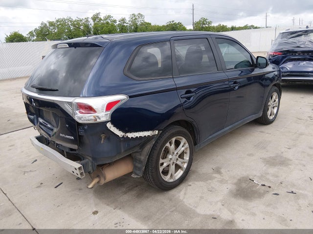 44933867 :رقم المزاد ، JA4AD3A35EZ007185 vin ، 2014 Mitsubishi Outlander Se مزاد بيع