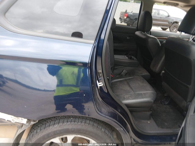 44933867 :رقم المزاد ، JA4AD3A35EZ007185 vin ، 2014 Mitsubishi Outlander Se مزاد بيع