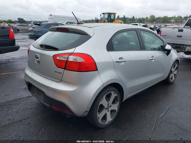KIA Rio Sx 2014 KNADN5A33E6381983 Image 4