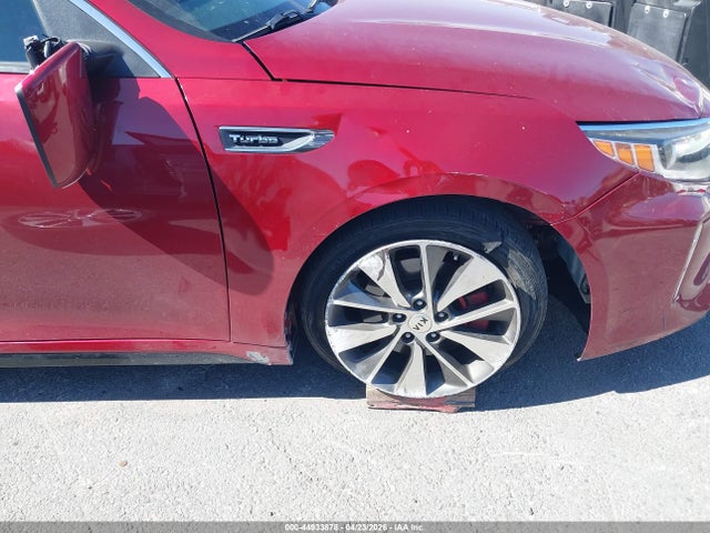 Auction sale of the 2016 Kia Optima Sx Turbo, vin: 5XXGW4L20GG054618, lot number: 44933878