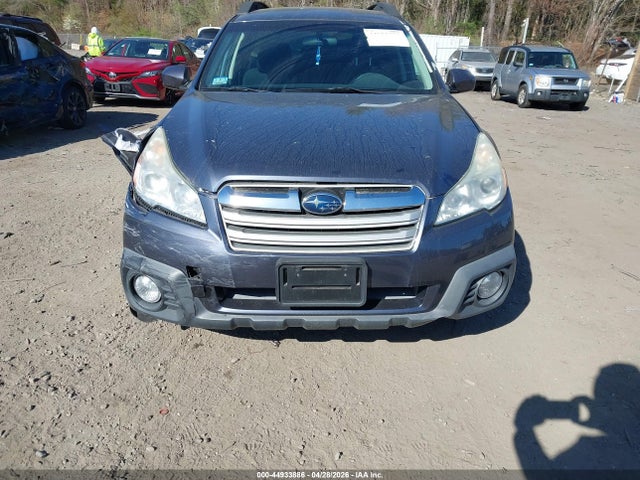 44933886 :رقم المزاد ، 4S4BRBCC9E3274332 vin ، 2014 Subaru Outback 2.5i Premium مزاد بيع