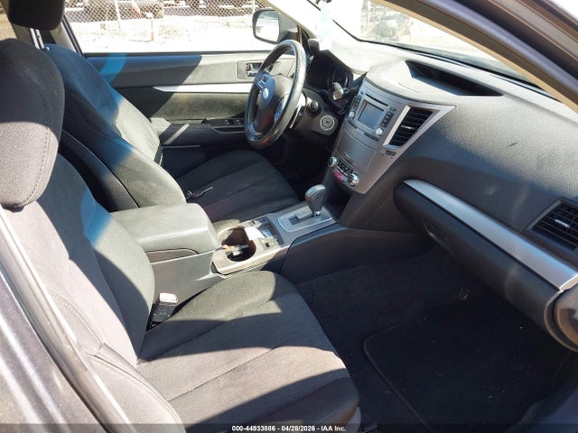 44933886 :رقم المزاد ، 4S4BRBCC9E3274332 vin ، 2014 Subaru Outback 2.5i Premium مزاد بيع