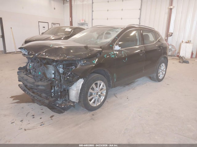 44933905 :رقم المزاد ، JN1BJ1BW5MW667648 vin ، 2021 Nissan Rogue Sport Sv Awd Xtronic Cvt مزاد بيع