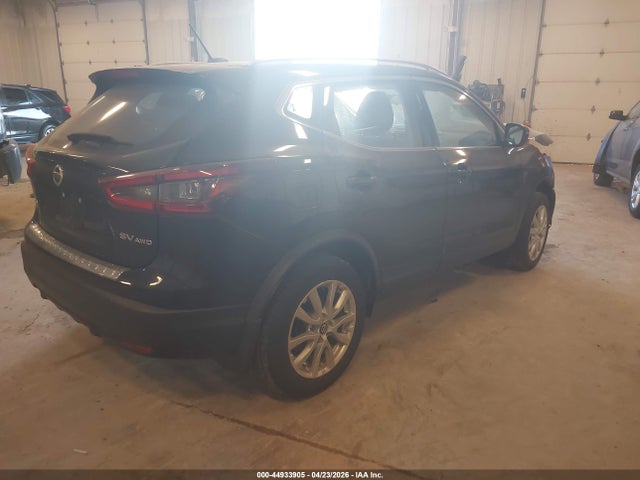 44933905 :رقم المزاد ، JN1BJ1BW5MW667648 vin ، 2021 Nissan Rogue Sport Sv Awd Xtronic Cvt مزاد بيع