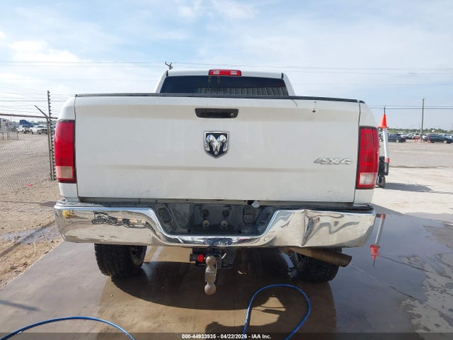 2017 Ram 2500 Tradesman  4x4 6'4 Box მანქანა იყიდება აუქციონზე, vin: 3C6UR5CJ2HG685058, აუქციონის ნომერი: 44933935