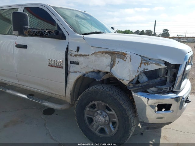 2017 Ram 2500 Tradesman  4x4 6'4 Box მანქანა იყიდება აუქციონზე, vin: 3C6UR5CJ2HG685058, აუქციონის ნომერი: 44933935