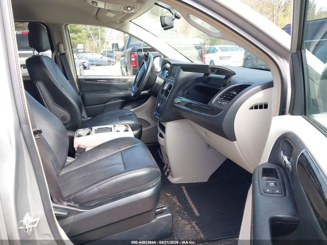 Продажа на аукционе авто 2015 Chrysler Town & Country Touring, vin: 2C4RC1BG8FR656623, номер лота: 44933944
