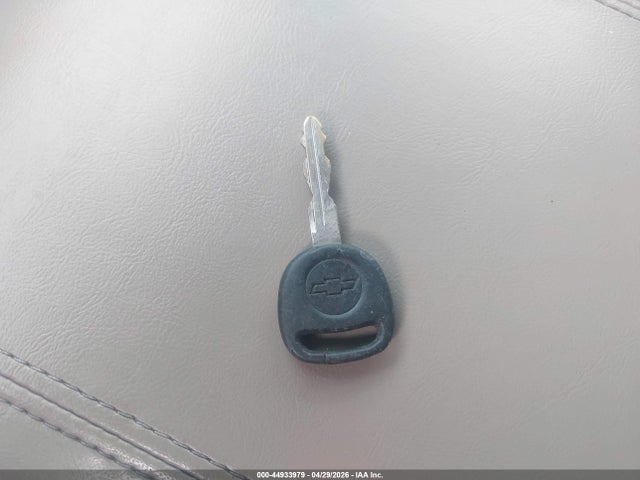 44933979 :رقم المزاد ، 1GKFK66U13J130857 vin ، 2003 Gmc Yukon Xl 1500 Denali مزاد بيع