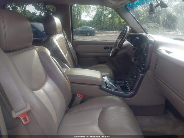 44933979 :رقم المزاد ، 1GKFK66U13J130857 vin ، 2003 Gmc Yukon Xl 1500 Denali مزاد بيع