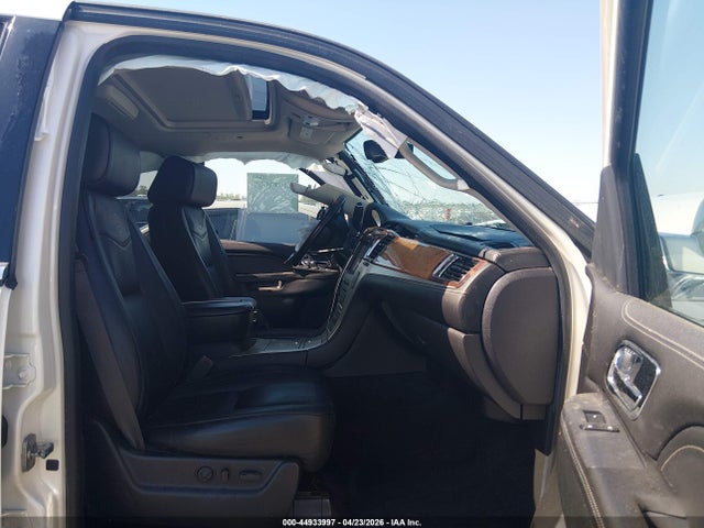 2013 Cadillac Escalade Platinum Edition მანქანა იყიდება აუქციონზე, vin: 1GYS4DEFXDR250570, აუქციონის ნომერი: 44933997