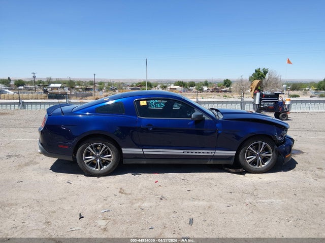 2010 Ford Mustang V6/v6 Premium მანქანა იყიდება აუქციონზე, vin: 1ZVBP8AN8A5134284, აუქციონის ნომერი: 44934009