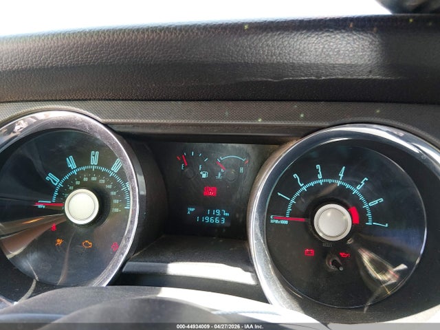 2010 Ford Mustang V6/v6 Premium მანქანა იყიდება აუქციონზე, vin: 1ZVBP8AN8A5134284, აუქციონის ნომერი: 44934009