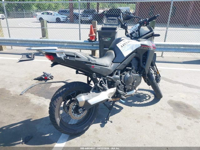JH2RD1614RK101813 Honda Xl750