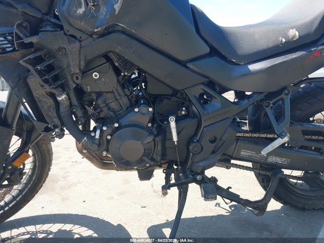 JH2RD1614RK101813 Honda Xl750