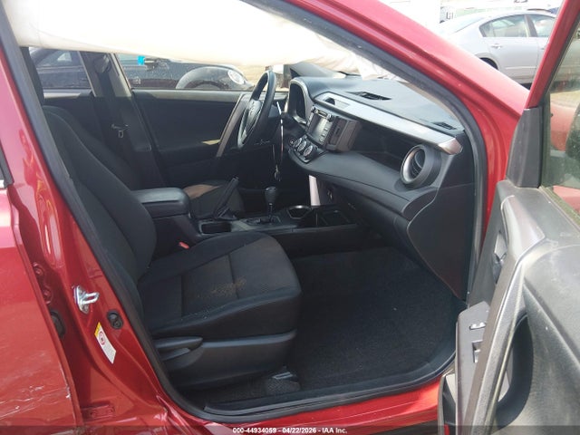 44934059 :رقم المزاد ، JTMBFREV6GJ090372 vin ، 2016 Toyota Rav4 Le مزاد بيع