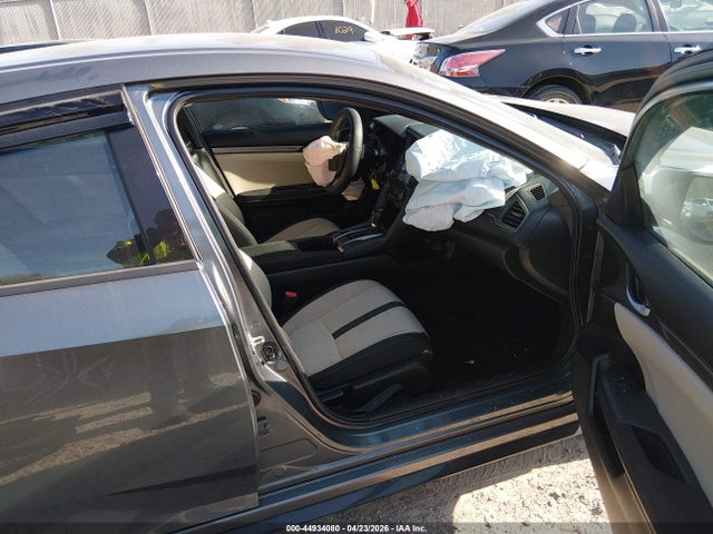 Aukcja sprzedaży 2017 Honda Civic Sport, vin: SHHFK7H47HU204729, numer aukcji: 44934080