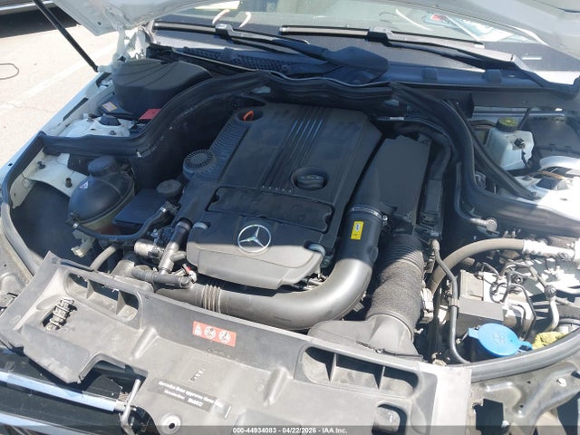 Aukcja sprzedaży 2014 Mercedes-benz C 250 Sport, vin: WDDGF4HB9EA966476, numer aukcji: 44934083