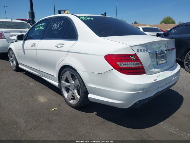 Aukcja sprzedaży 2014 Mercedes-benz C 250 Sport, vin: WDDGF4HB9EA966476, numer aukcji: 44934083