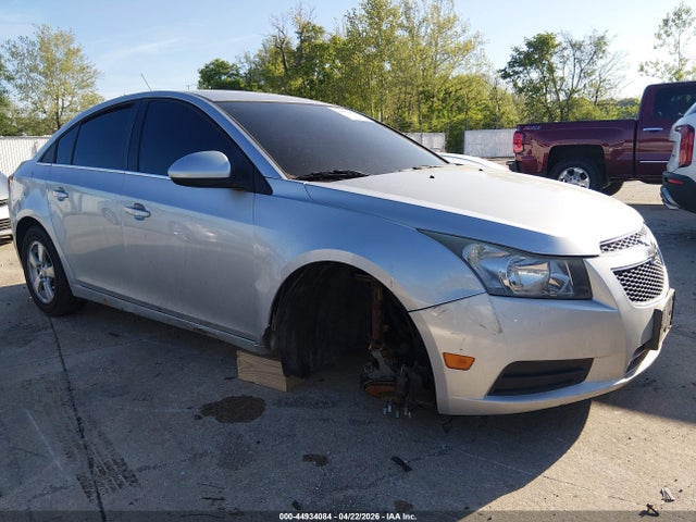 Aukcja sprzedaży 2014 Chevrolet Cruze 1lt Auto, vin: 1G1PC5SB4E7338722, numer aukcji: 44934084