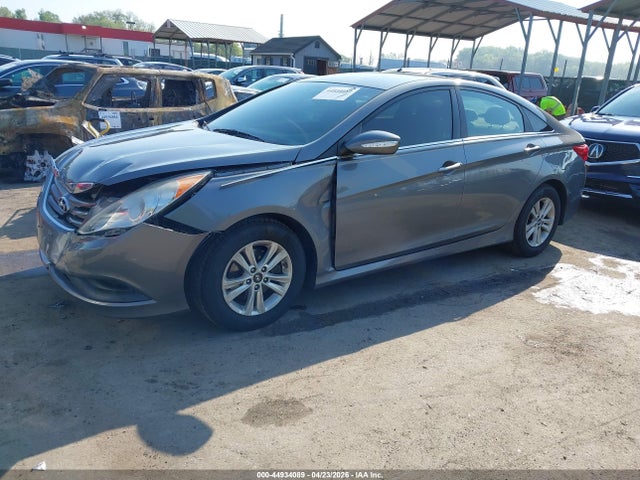 Продаж на аукціоні авто 2014 Hyundai Sonata Gls, vin: 5NPEB4AC9EH900146, номер лоту: 44934089