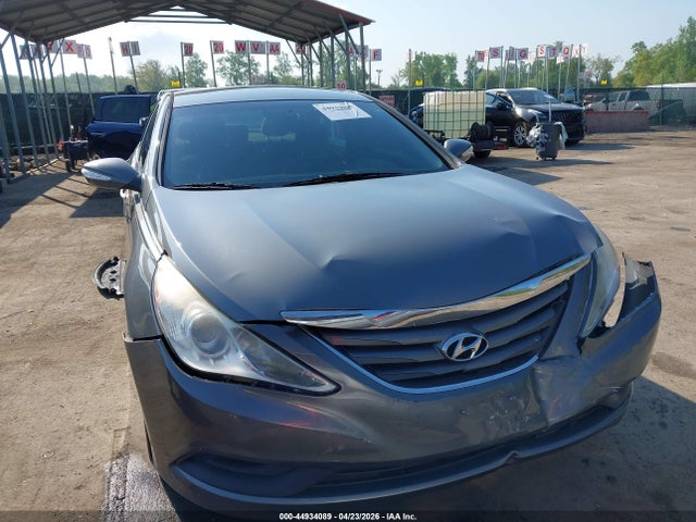 Продаж на аукціоні авто 2014 Hyundai Sonata Gls, vin: 5NPEB4AC9EH900146, номер лоту: 44934089