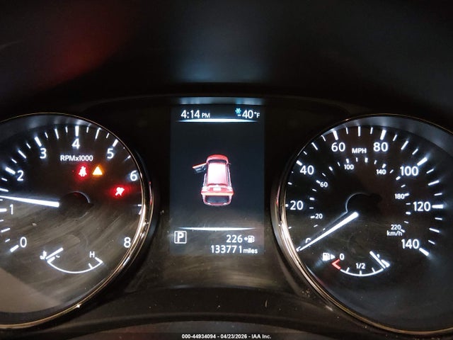 JN8AT2MV6HW250935 Nissan ROGUE SV